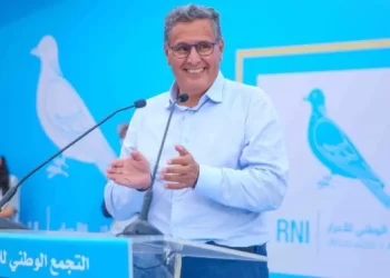 لقجع يشعل المنافسة السياسية.. وأخنوش: “حنا ماشي في ميركاتو”