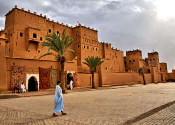 عيد العرش المجيد.. مشاريع تنموية جديدة بورزازات لتعزيز البنية التحتية وتأهيل المناطق المتضررة من الزلزال والفيضانات  أ
