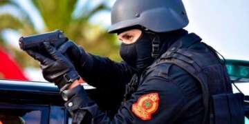 إطلاق رصاصة تحذيرية لتوقيف شخصين هددا أمن المواطنين ورجال الشرطة بالخميسات