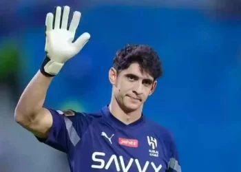 الهلال يحسم الجدل ويغلق باب رحيل بونو إلى النصر