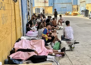 المفوضية الأوروبية تمنح إسبانيا الضوء الأخضر لإعادة مهاجري وقاصري سبتة إلى المغرب