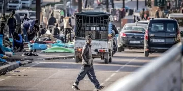 تقرير: المغرب يتحول إلى وجهة استقرار للمهاجرين والأجانب المقيمون يرتفعون بـ76% خلال عشر سنوات