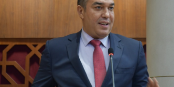 محمد أوزين: التنمية تبدأ من أبناء الهامش والقرى لا من الوعود