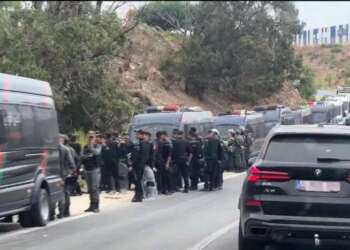 المغرب يطرد وكالة الأنباء الإسبانية والتلفزيون الإسباني من الفنيدق