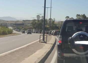 تشديد المراقبة الأمنية يتسبب في ازدحام مروري بين طنجة وتطوان