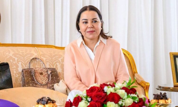الشعب المغربي يحتفل بذكرى ميلاد الأميرة للا أسماء