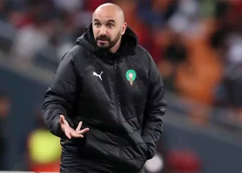 الركراكي يدخل حسابات الأهلي السعودي لخلافة بوسيتش
