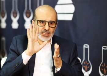 الأزمي ينتقد ضعف المشاركة ويكشف معطيات أولية عن تقدم العدالة والتنمية