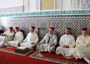 تسليم هبات ملكية لشرفاء ومنتسبي عدد من الزوايا بالشمال