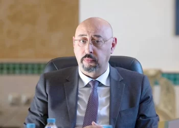 تمديد الحراسة النظرية لعمدة طنجة الليموري في قضية أوراق انتخابية