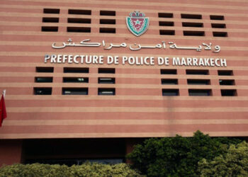 مراكش.. توقيف شرطي للاشتباه في تورطه في قضية اعتداء وتوقيفه مؤقتا عن العمل