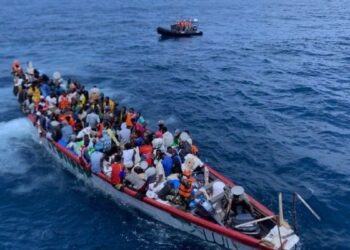 أمسكروض.. توقيف ثلاثة سنغاليين وحجز قوارب ومعدات يُشتبه في إعدادها للهجرة غير النظامية