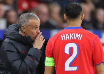 لويس إنريكي يحسمها.. حكيمي يغيب عن مباريات المنتخب المغربي المقبلة