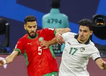 بن التايك يرد عملياً على شائعة تمثيل مصر ويحسم موقفه مع المنتخب المغربي