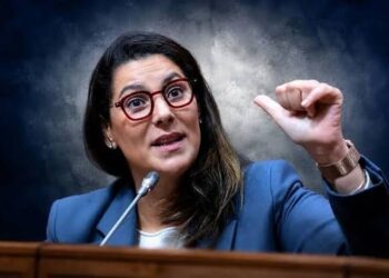 فاطمة الزهراء المنصوري.. من المحاماة إلى رئاسة الحكومة