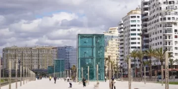 شبهات غسل أموال تحرك التحقيقات في صفقات عقارية فاخرة بالدار البيضاء وطنجة