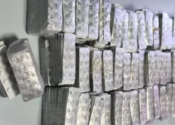 حجز أزيد من 2600 قرص مخدر ومهلوس في عمليتين أمنيتين بطنجة وإمزورن