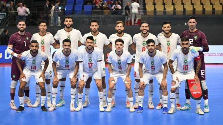 أسود القاعة يفتتحون رحلة الدفاع عن اللقب الإفريقي بمواجهة الجزائر
