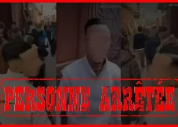 فيديو يوثق محاولة بيع الحشيش لسائح أجنبي يقود إلى توقيف شخص بمراكش