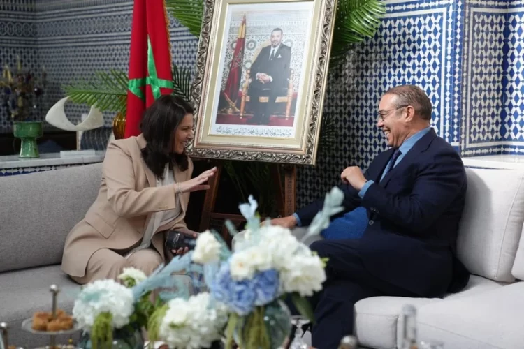 أوزين يدخل مشاورات المنصوري.. ملامح الأغلبية الحكومية تبدأ في الظهور