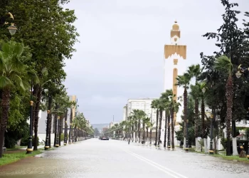 زخات رعدية وقطرات مطرية بعدد من مناطق المغرب اليوم الجمعة