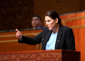 الحكومة المغربية تتعهد بتجريم الإثراء غير المشروع وتشديد مكافحة تضارب المصالح
