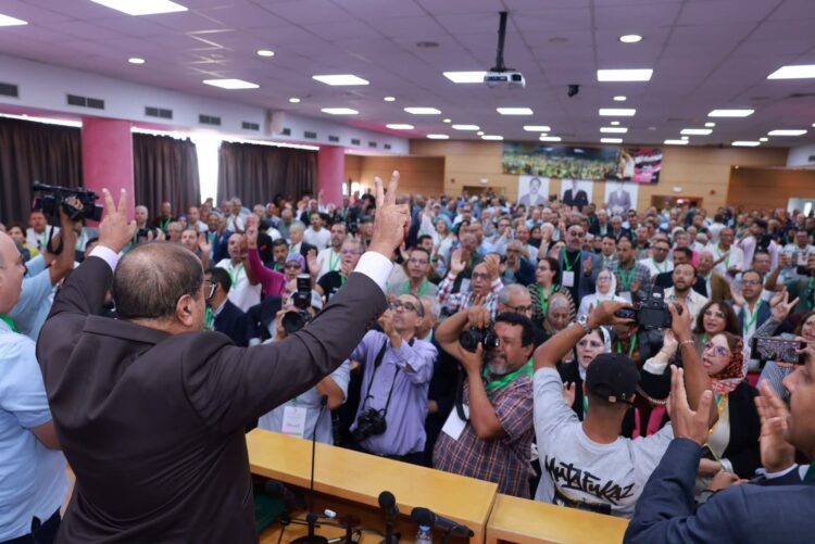الاتحاد الاشتراكي يوافق على المشاركة في حكومة المنصوري ويفوض لشكر التفاوض بشأن