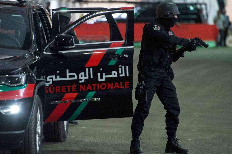 سوق الأربعاء الغرب.. رصاصات من سلاح الشرطة تنهي مقاومة مبحوث عنه في